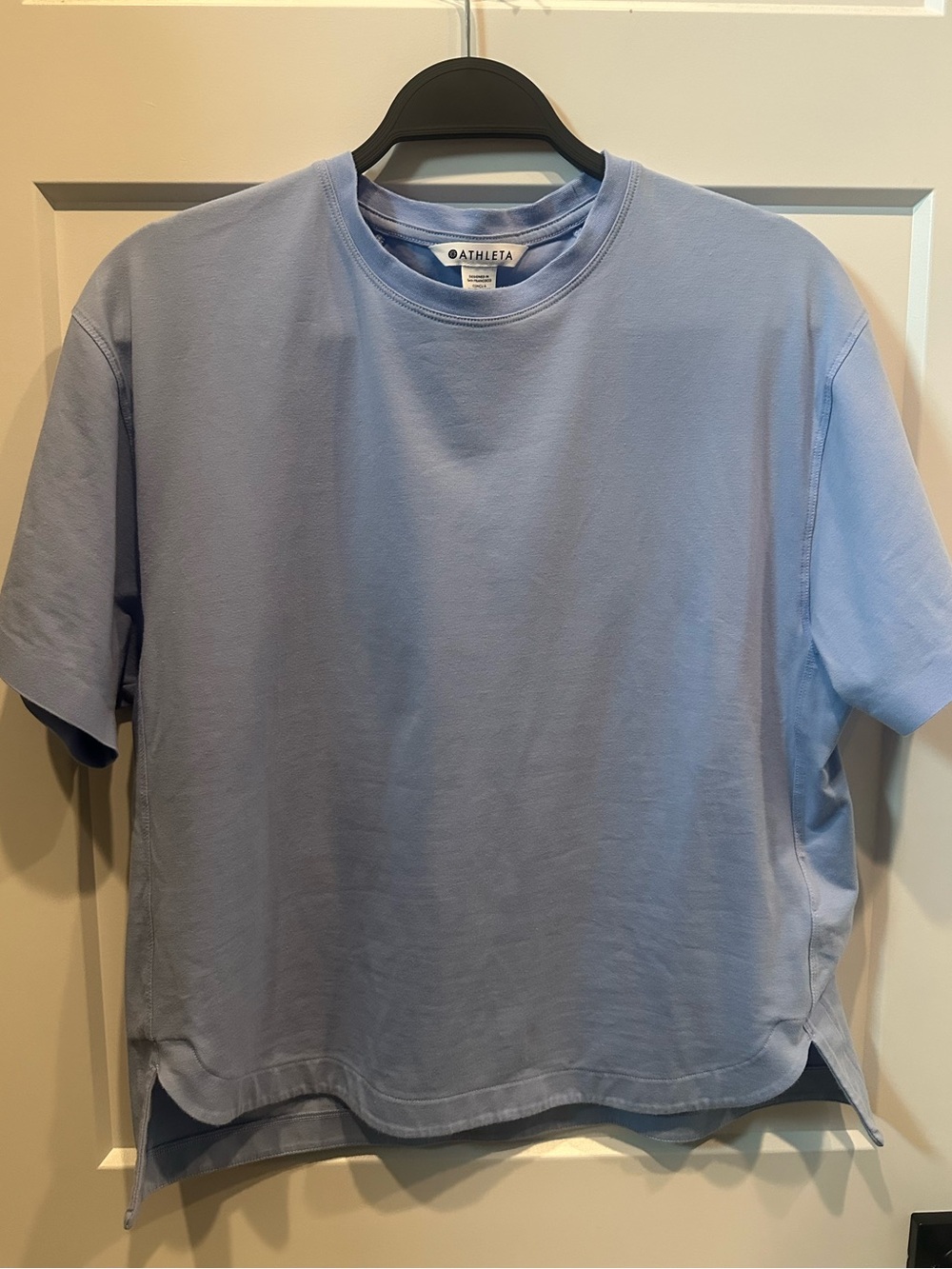 Athleta tee sz small